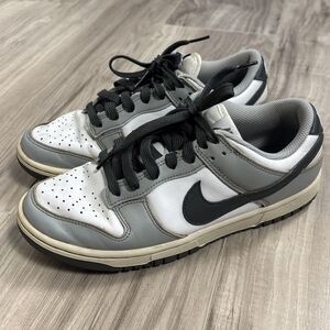 Nike Women's Dunk Low Top Athletic Shoes Light Smoke Grey Size 8